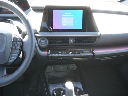 New 2026 Toyota Prius Plug-In Hybrid image 15