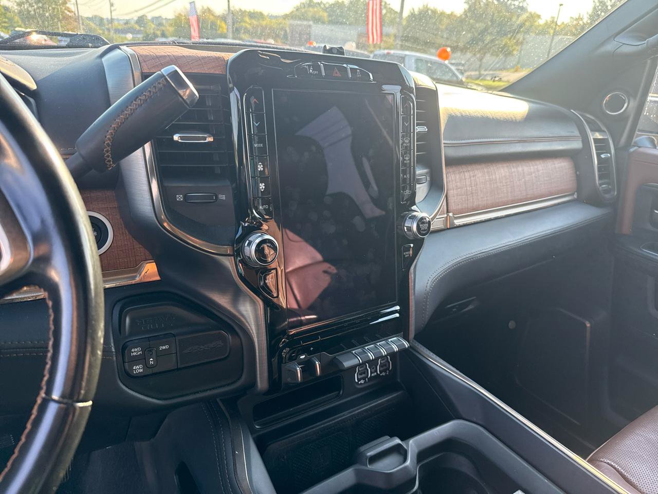 Used 2022 RAM 2500 Limited AWD/4WD image 15