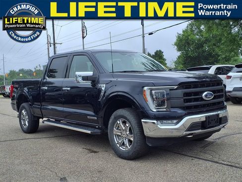 Used 2022 Ford F150 Lariat w/ Equipment Group 502A High AWD/4WD image 3