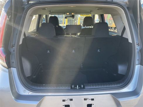 Used 2023 Kia Soul LX image 13