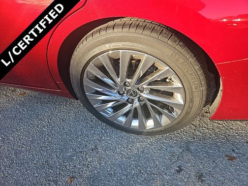 Used 2022 Lexus ES 350 Ultra Luxury image 9