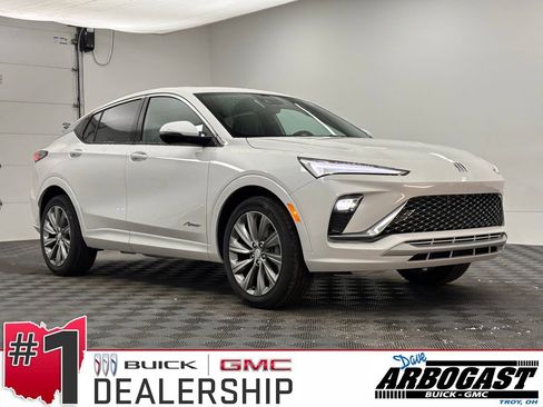 New 2026 Buick Envista Avenir image 1