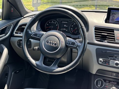 Used 2018 Audi Q3 2.0T Premium Plus FWD image 20