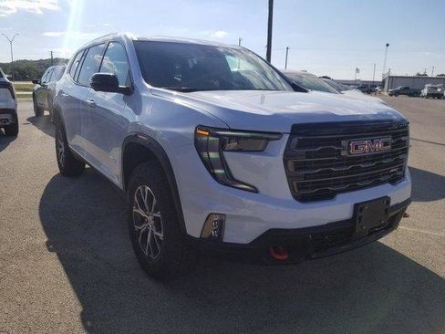New 2026 GMC Acadia AT4 image 6