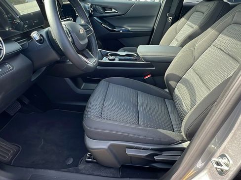 New 2026 Chevrolet Equinox LT image 13