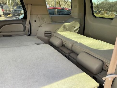 Used 2013 Chevrolet Tahoe LTZ image 9