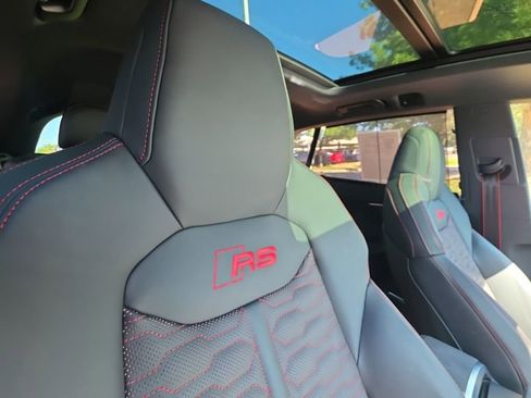 Used 2026 Audi RS Q8 performance AWD/4WD image 28
