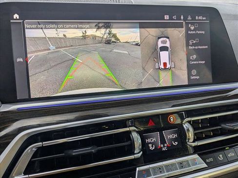 Used 2019 BMW X5 xDrive50i w/ M Sport Package image 14