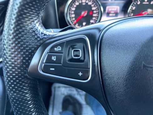 Used 2018 Mercedes-Benz E 300 4MATIC image 26