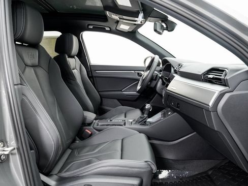 Certified 2025 Audi Q3 2.0T Premium AWD/4WD image 20