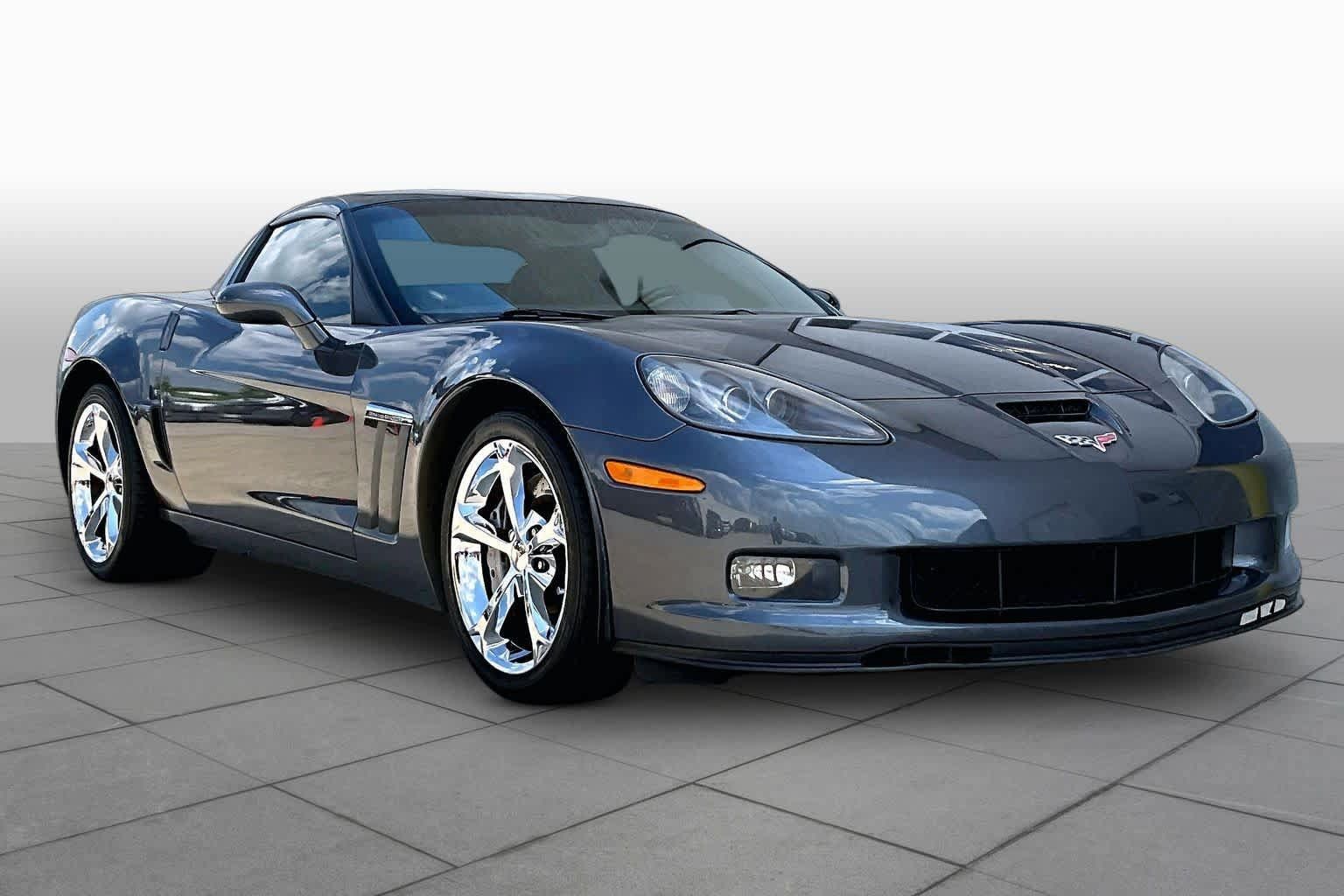 Used 2013 Chevrolet Corvette Grand Sport w/ 3LT Preferred Equipment Group RWD image 2