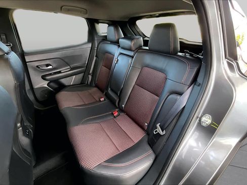 Certified 2026 Nissan Kicks SR FWD image 19
