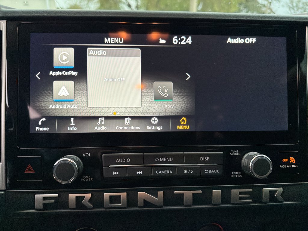 Used 2025 Nissan Frontier SV RWD image 23