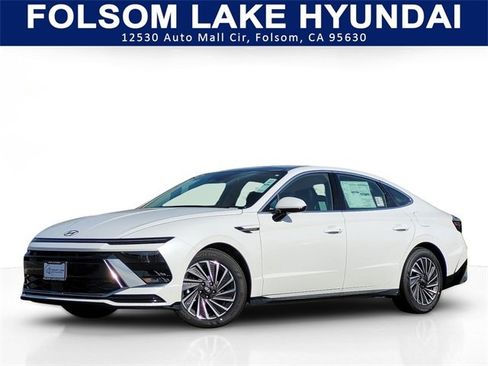 New 2026 Hyundai Sonata SEL image 1