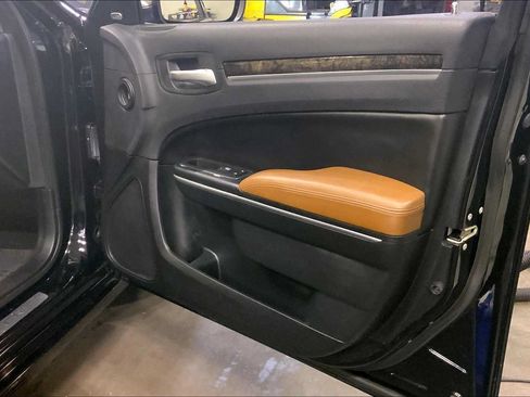 Used 2018 Chrysler 300 Limited w/ Light Group AWD/4WD image 23