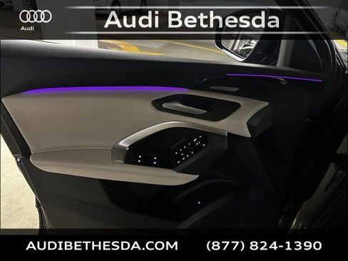 Certified 2025 Audi Q5 2.0T Premium Plus w/ Premium Plus image 14