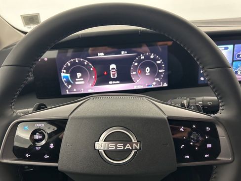 New 2025 Nissan Murano SV image 13