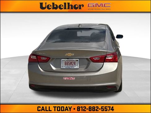 Used 2023 Chevrolet Malibu LT FWD image 5