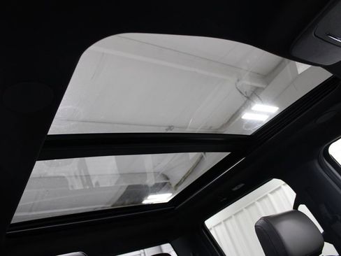 New 2025 Ford F150 Lariat w/ Equipment Group 502A High image 41