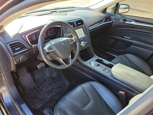 Used 2018 Ford Fusion Energi Titanium image 18