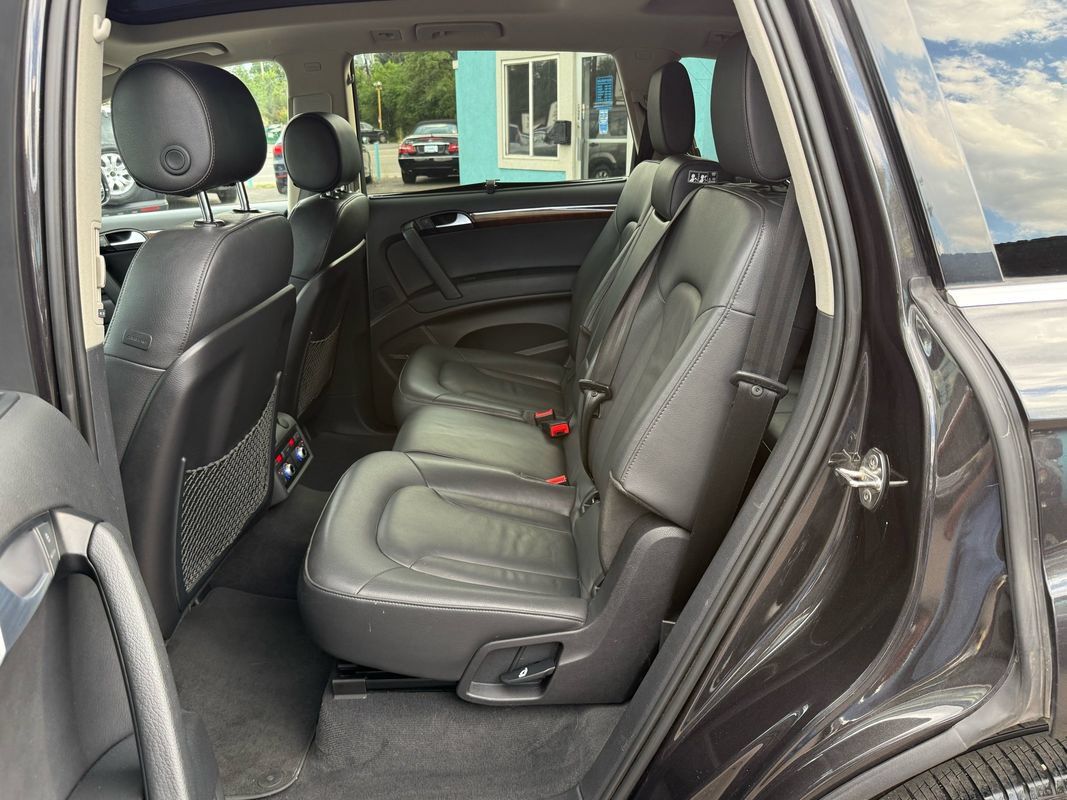 Used 2014 Audi Q7 3.0T Premium Plus w/ Premium Plus Package AWD/4WD image 9