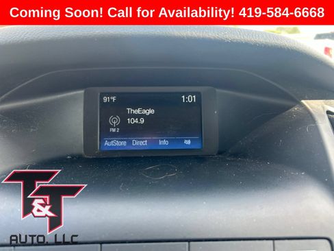 Used 2018 Ford Focus SE w/ Cold Weather Package FWD image 12