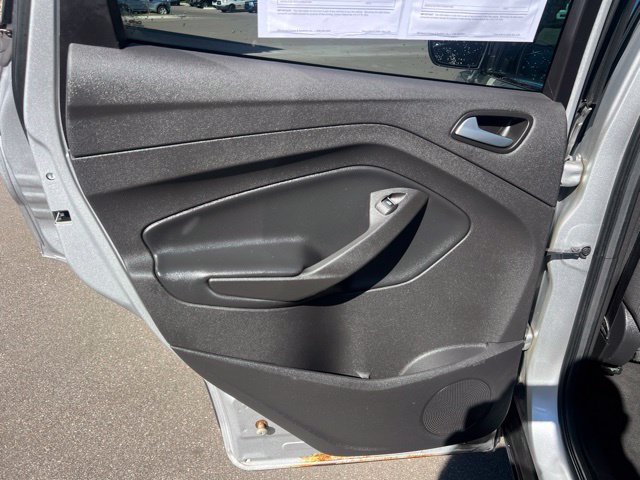 Used 2017 Ford Escape SE w/ SE Cold Weather Package FWD image 15