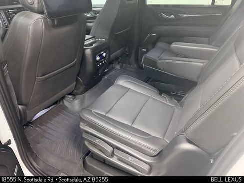 Used 2023 GMC Yukon XL Denali w/ Denali Reserve Package AWD/4WD image 13