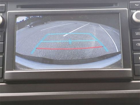 Used 2019 Toyota Tacoma SR image 19