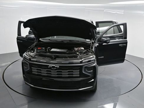 Used 2025 Chevrolet Tahoe High Country image 28
