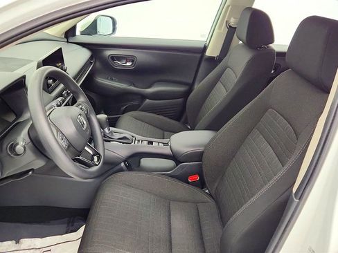 Used 2025 Honda HR-V LX image 19