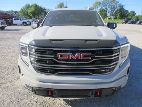 New 2026 GMC Sierra 1500 AT4 AWD/4WD image 11