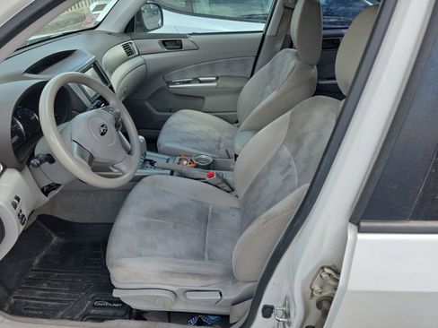 Used 2010 Subaru Forester 2.5X AWD/4WD image 3