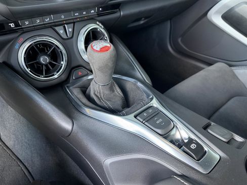 Used 2018 Chevrolet Camaro SS RWD image 24