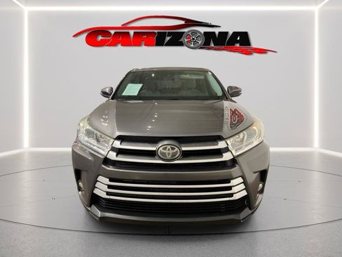 Used 2017 Toyota Highlander Plus image 8