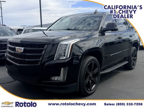 Used 2020 Cadillac Escalade Luxury w/ Escalade Sport Edition RWD image 3