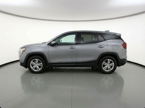 Used 2024 GMC Terrain SLE FWD image 5