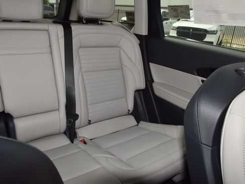 New 2026 Lincoln Nautilus Reserve AWD/4WD image 28