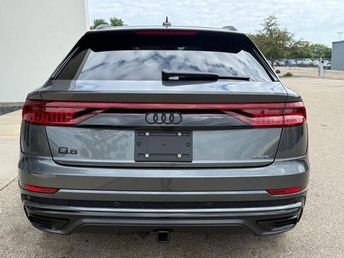 Used 2023 Audi Q8 Prestige w/ Prestige Package AWD/4WD image 4