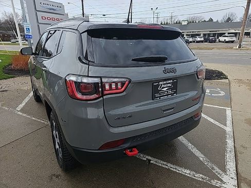 Used 2022 Jeep Compass Trailhawk w/ Trailhawk Convenience Group image 10