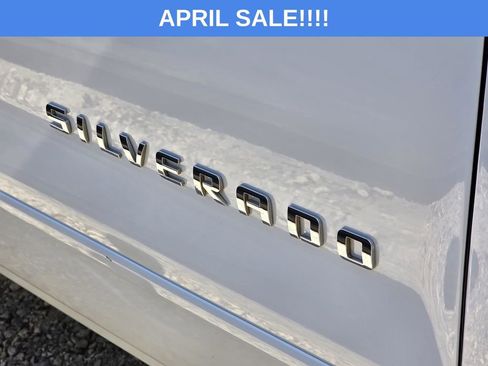 Used 2018 Chevrolet Silverado 1500 LT w/ All Star Edition image 5