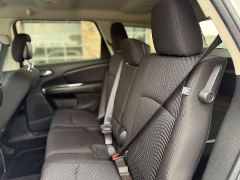 Used 2015 Dodge Journey SXT w/ Flexible Seating Group FWD image 13