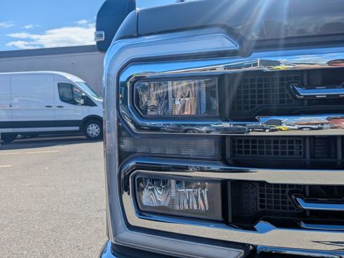 New 2026 Ford F350 Lariat AWD/4WD image 11