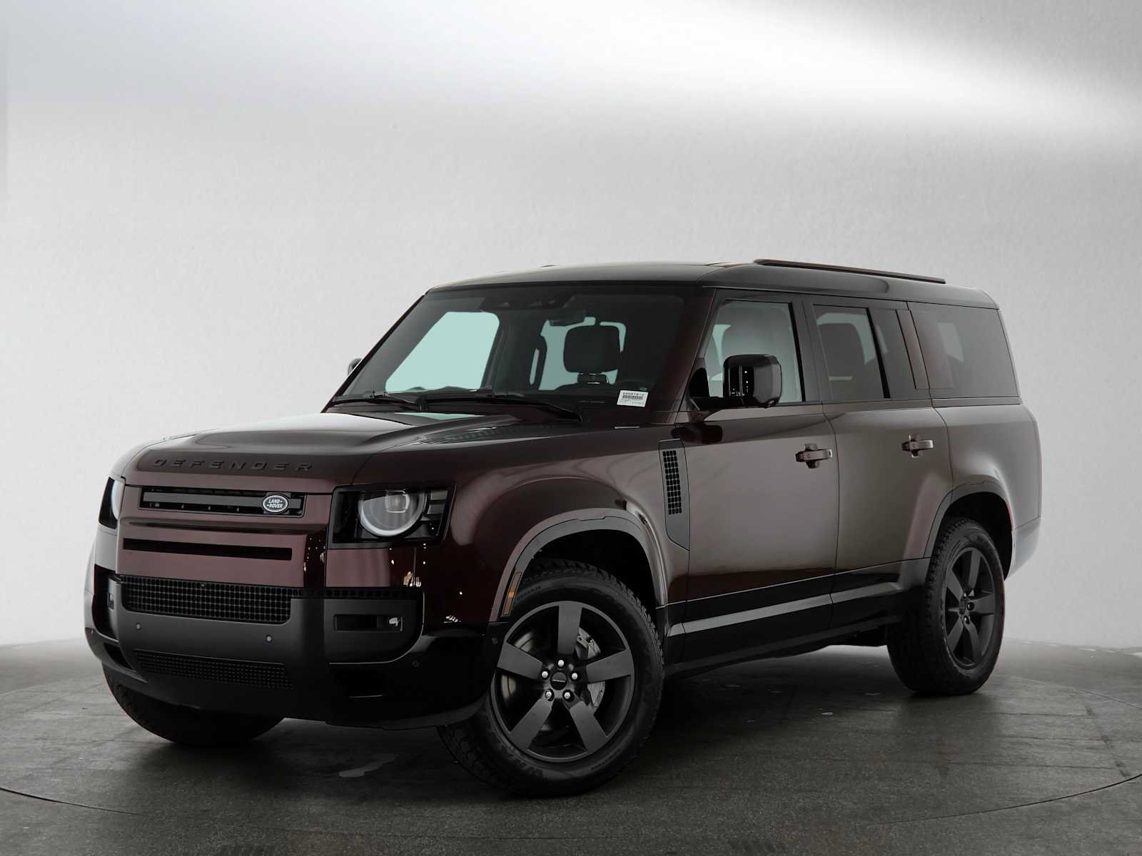 New 2026 Land Rover Defender 130 X-Dynamic SE AWD/4WD image 1