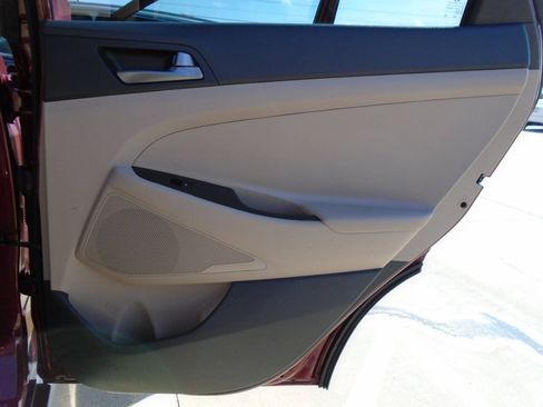 Used 2016 Hyundai Tucson SE FWD image 30