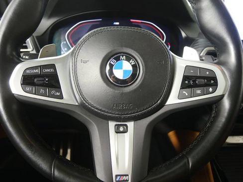 Used 2023 BMW X4 xDrive30i w/ M Sport Package AWD/4WD image 16