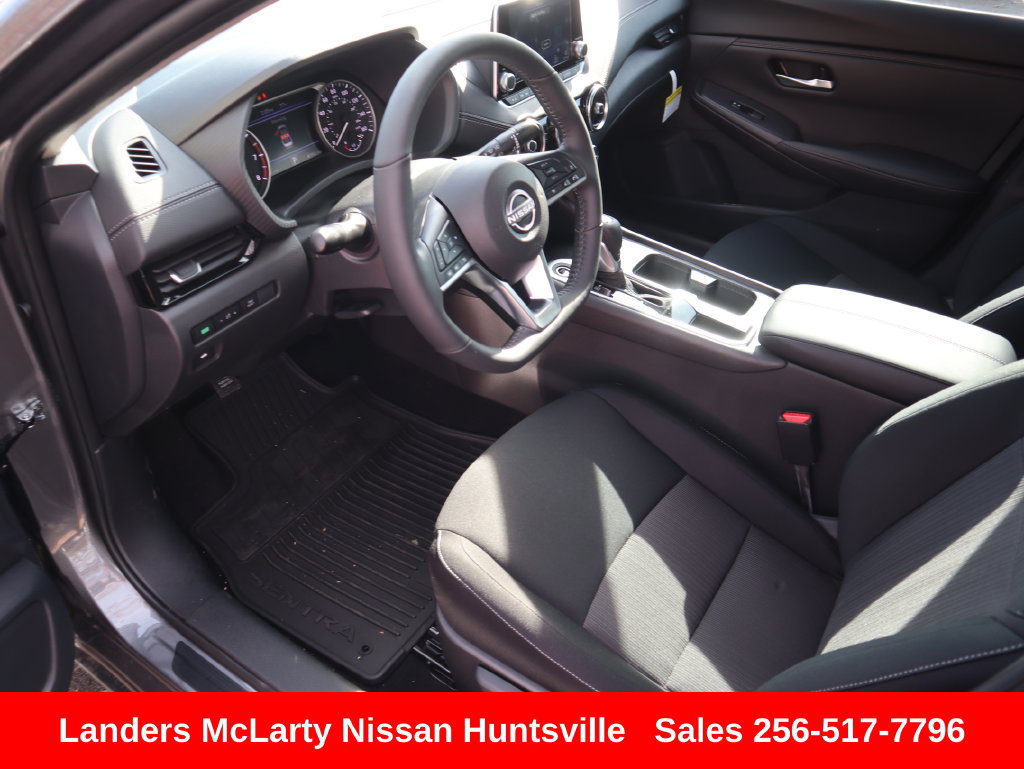 Used 2025 Nissan Sentra SV w/ All-Weather Package FWD image 17