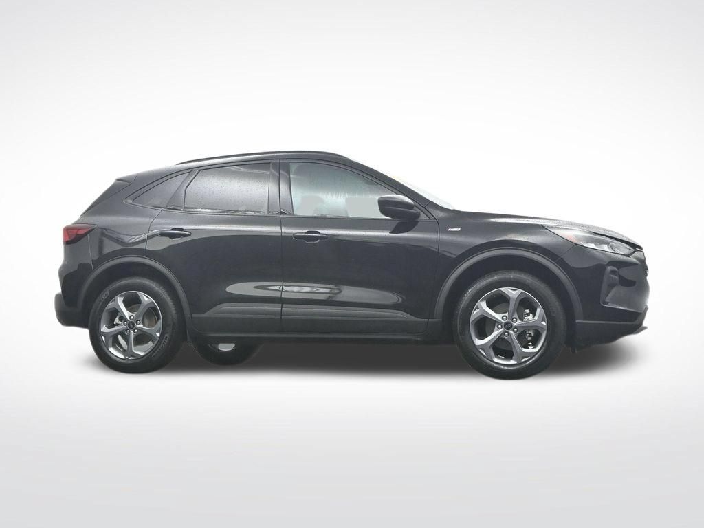 Used 2025 Ford Escape ST-Line AWD/4WD image 34