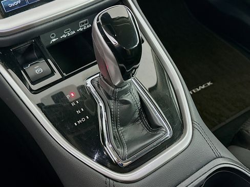 Used 2023 Subaru Outback Premium image 24