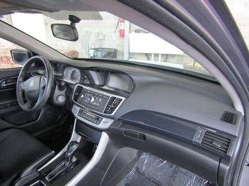 Used 2015 Honda Accord Sport image 10